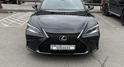 Lexus ES 250 2022 годаүшін26 500 000 тг. в Алматы – фото 3