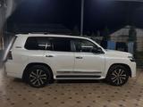 Toyota Land Cruiser 2018 года за 41 000 000 тг. в Алматы – фото 5