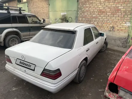 Mercedes-Benz E 280 1994 года за 2 000 000 тг. в Шу