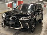 Lexus LX 570 2018 года за 50 900 000 тг. в Алматы – фото 2