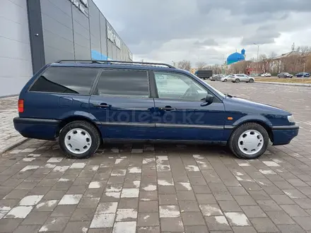 Volkswagen Passat 1994 года за 2 480 000 тг. в Караганда – фото 7