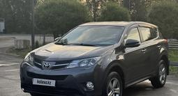 Toyota RAV4 2015 годаүшін9 500 000 тг. в Алматы