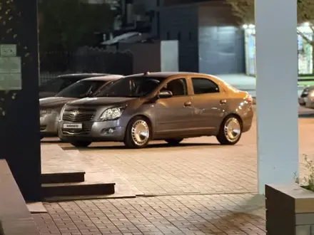 Chevrolet Cobalt 2021 года за 4 100 000 тг. в Актобе – фото 2
