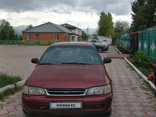 Toyota Carina E