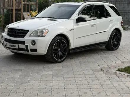 Mercedes-Benz ML 63 AMG 2007 года за 10 000 000 тг. в Алматы – фото 31