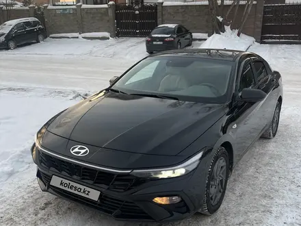 Hyundai Elantra 2023 года за 9 500 000 тг. в Астана