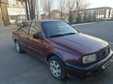 Volkswagen Vento 1993 года за 900 000 тг. в Караганда