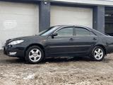 Toyota Camry 2005 года за 6 200 000 тг. в Семей – фото 4