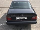 Mercedes-Benz E 230 1992 годаүшін1 700 000 тг. в Алматы – фото 4