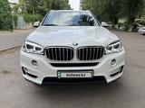 BMW X5 2016 года за 22 500 000 тг. в Алматы – фото 2