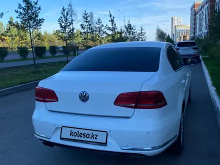 Volkswagen Passat 2011 года за 4 800 000 тг. в Астана – фото 2