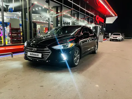 Hyundai Elantra 2018 года за 6 400 000 тг. в Алматы