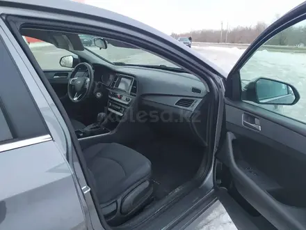 Hyundai Sonata 2018 года за 6 500 000 тг. в Уральск – фото 9