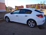 Chevrolet Cruze 2014 годаүшін4 300 000 тг. в Уральск – фото 4