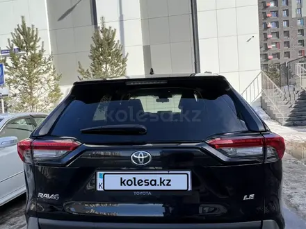 Toyota RAV4 2019 года за 12 500 000 тг. в Астана – фото 7