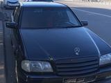 Mercedes-Benz C 200 1999 года за 1 750 000 тг. в Алматы