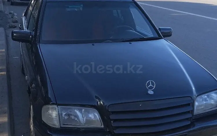 Mercedes-Benz C 200 1999 года за 1 750 000 тг. в Алматы