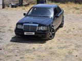 Mercedes-Benz E 220 1992 годаfor1 300 000 тг. в Шымкент