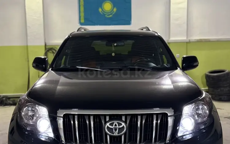 Toyota Land Cruiser Prado 2012 года за 18 500 000 тг. в Актобе