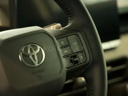 Toyota RAV4 Comfort 2026 года за 19 190 000 тг. в Уральск – фото 13