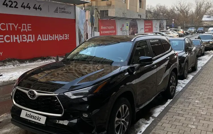 Toyota Highlander 2023 годаүшін21 500 000 тг. в Алматы