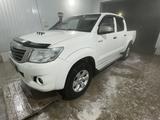 Toyota Hilux 2014 года за 10 000 000 тг. в Актау – фото 2