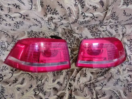Фонари задние боковые в крыло левый и правый фонарь VW Passat B7 2010-2015 за 80 000 тг. в Алматы – фото 3
