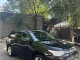 Mitsubishi Outlander 2013 годаfor6 900 000 тг. в Алматы – фото 4