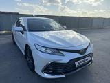 Toyota Camry 2021 года за 21 000 000 тг. в Шымкент – фото 3