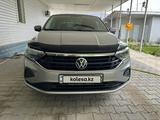 Volkswagen Polo 2021 года за 8 400 000 тг. в Алматы