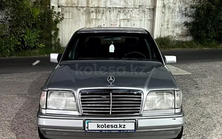 Mercedes-Benz E 320 1994 года за 2 300 000 тг. в Шымкент