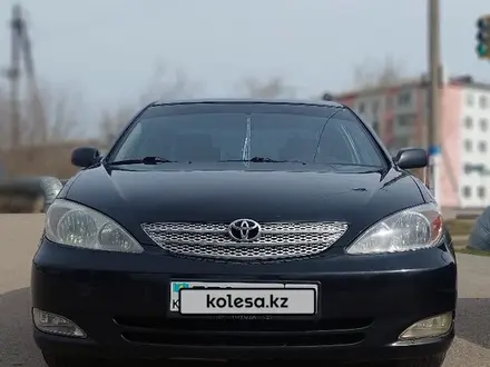 Toyota Camry 2002 года за 4 700 000 тг. в Петропавловск – фото 2