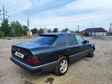 Mercedes-Benz E 220 1992 года за 950 000 тг. в Павлодар – фото 3
