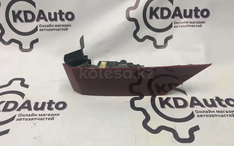 Фонарь задний декоративный правый за 75 000 тг. в Астана