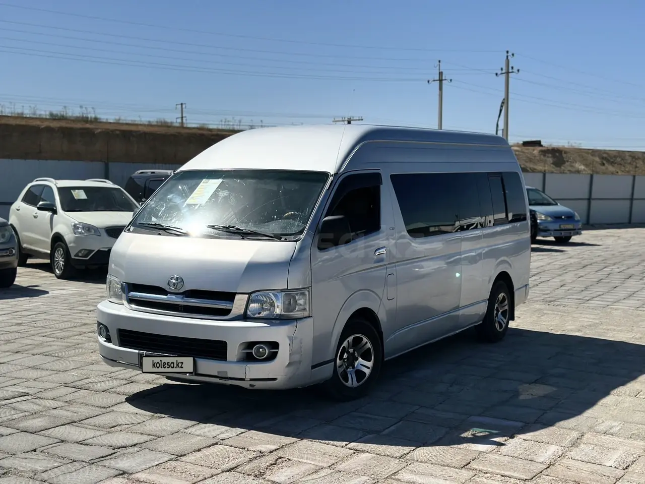 Toyota HiAce, 2008