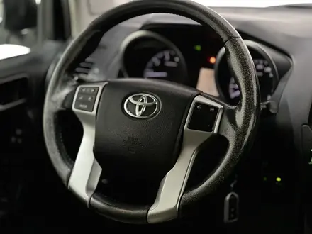 Toyota Land Cruiser Prado 2015 года за 17 000 000 тг. в Актау – фото 9