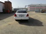 Mercedes-Benz C 180 1994 года за 1 250 000 тг. в Кокшетау – фото 4