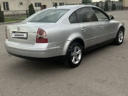 Volkswagen Passat 2005 годаүшін3 500 000 тг. в Алматы – фото 11