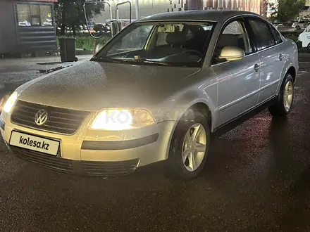 Volkswagen Passat 2005 годаүшін3 500 000 тг. в Алматы – фото 35