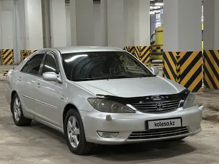 Toyota Camry 2004 года за 4 850 000 тг. в Астана – фото 17