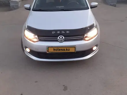 Volkswagen Polo 2013 года за 3 500 000 тг. в Астана – фото 2