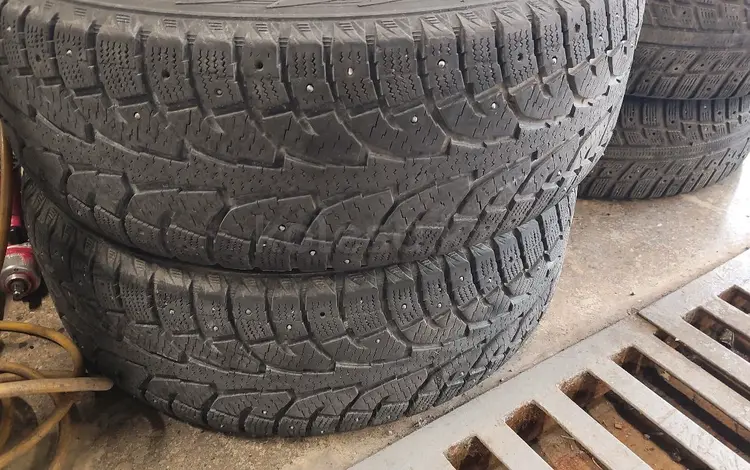 Две Шины ханкук зима за 40 000 тг. в Астана