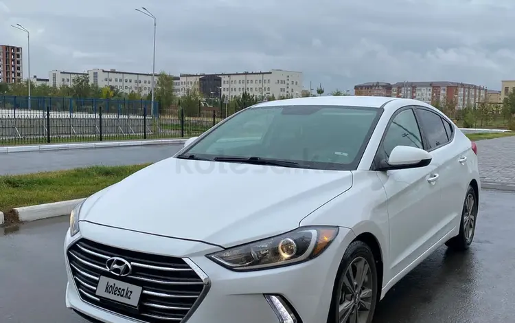 Hyundai Elantra 2017 годаfor5 100 000 тг. в Уральск