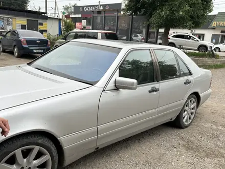 Mercedes-Benz S 320 1998 года за 4 700 000 тг. в Алматы – фото 4