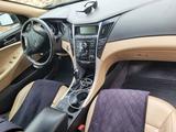 Hyundai Sonata 2010 года за 4 500 000 тг. в Атырау – фото 3