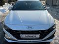 Hyundai Elantra 2021 года за 10 500 000 тг. в Алматы