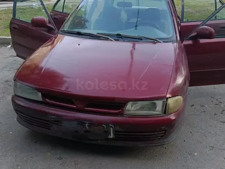 Mitsubishi Lancer 1996 года за 400 000 тг. в Экибастуз – фото 3