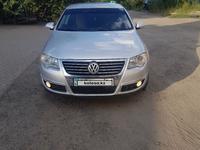 Volkswagen Passat 2008 годаfor3 800 000 тг. в Астана