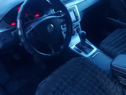 Volkswagen Passat 2008 года за 3 200 000 тг. в Астана – фото 10