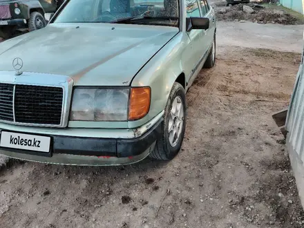 Mercedes-Benz E 230 1987 года за 700 000 тг. в Жетысай – фото 5